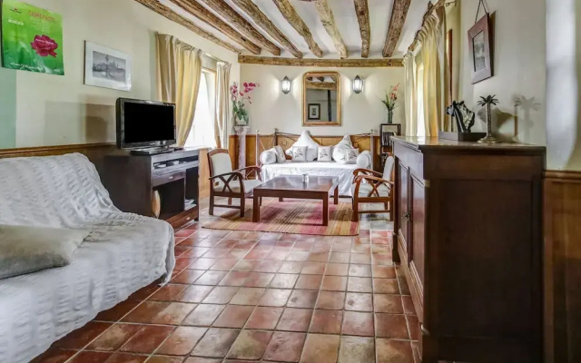 Holiday Home in a Park in Raizeux With Terrace