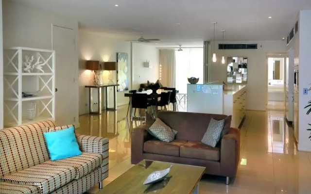 Drift Luxury Condos