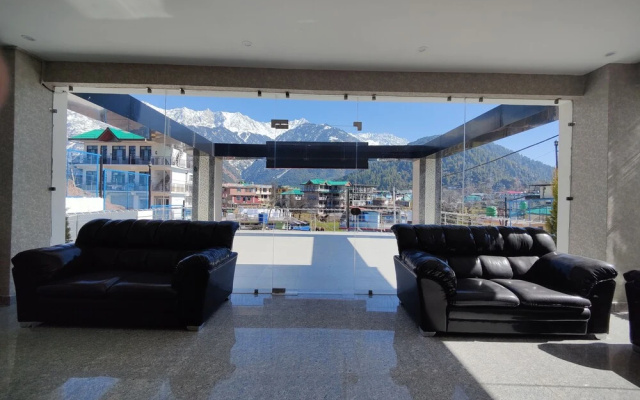 Aliza Inn And Suites By SRS Hotels