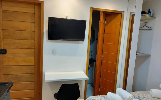 Tiny House Host