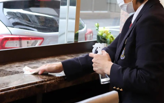 Toyoko Inn Osaka Hankyu Juso Station Nishi 2