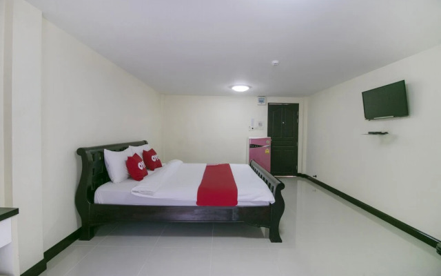 Sunee Place Hotel by OYO