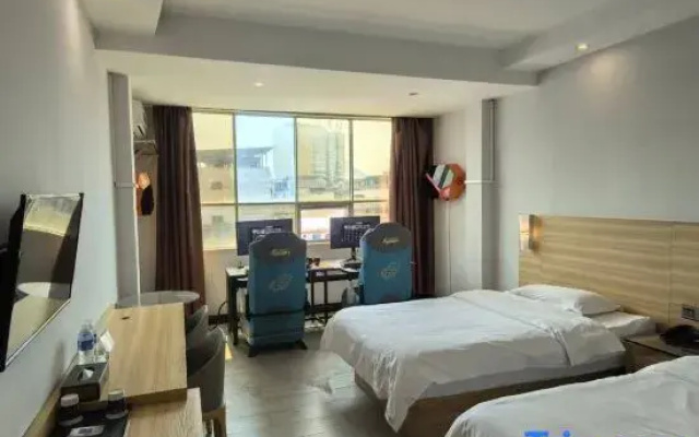 Star Sky Esports Hostel