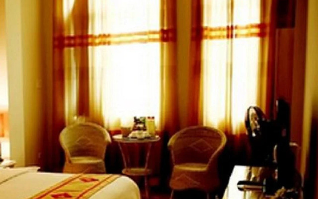 Saigon Pearl Hotel - Le Duc Tho