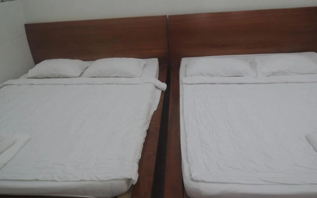 Nguyen Phuc Hotel