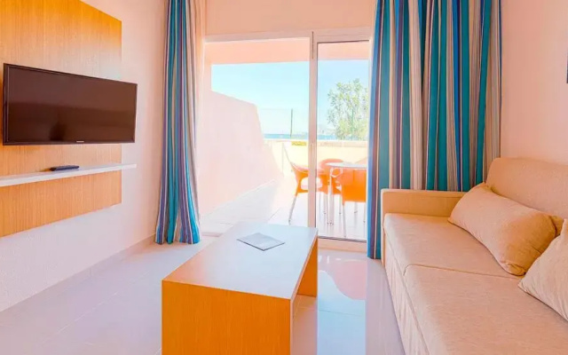Sirenis Hotel Seaview Country Club