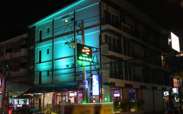 Отель Access Inn Pattaya вид на фасад