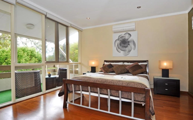Park Vista Executive Apartments