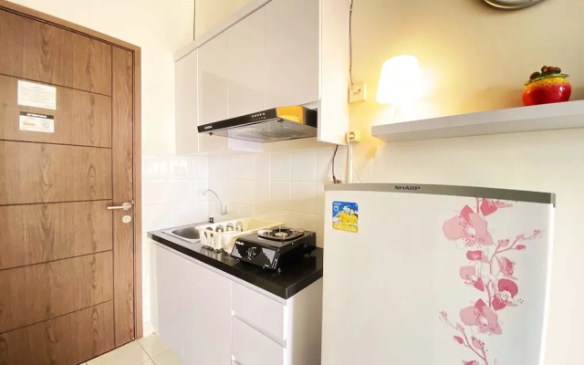 Homey Studio Room at Harvard Jatinangor Apartment