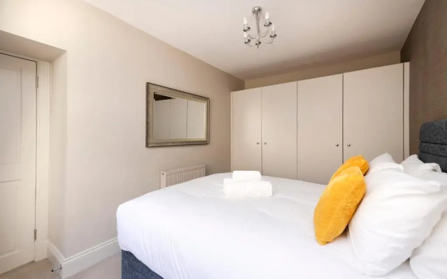 ALTIDO Splendid 1-BR Flat near Edinburgh Castle