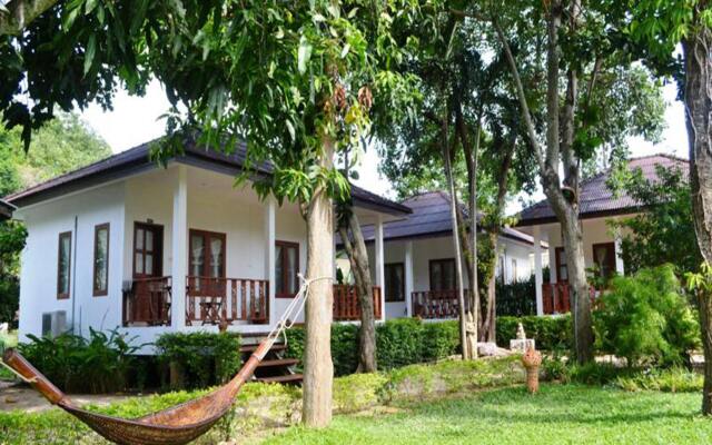 Отель The Cottage @ Samui Самуи вид на фасад