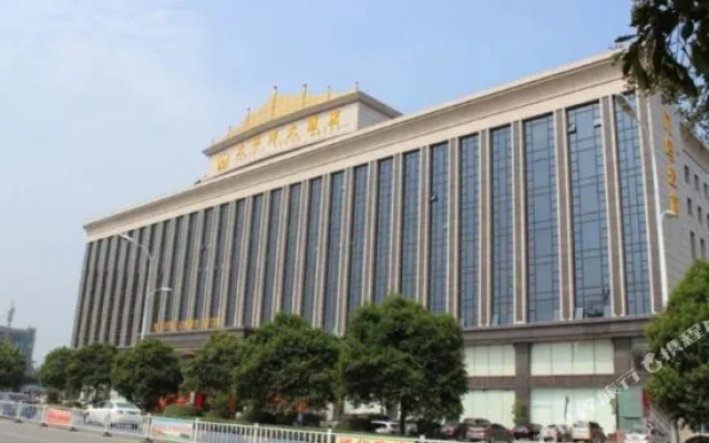 Grand Pacific Hotel