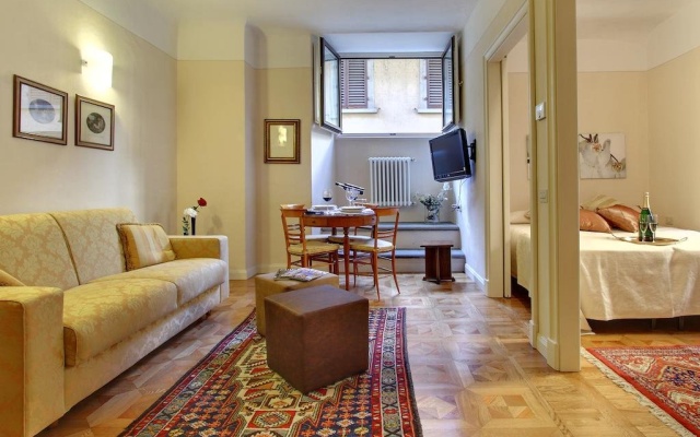 Palazzo Guidacci Apartments