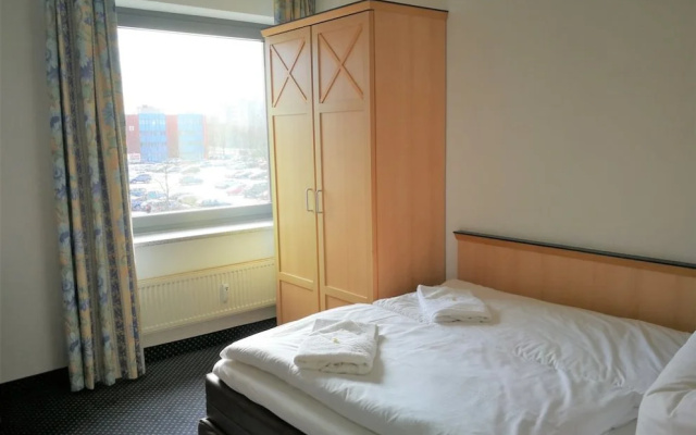 Hotel Near By