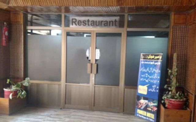 Hotel Pameer