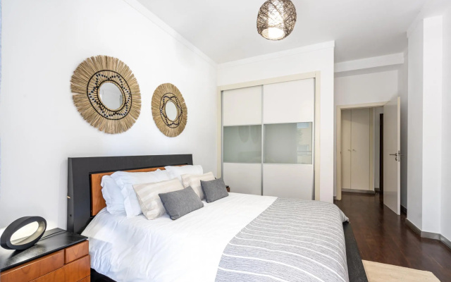 City View Apartment by Homie