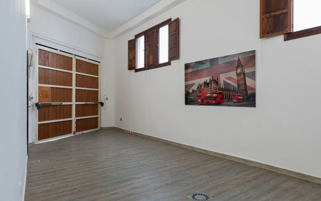 Arucas Car-loft