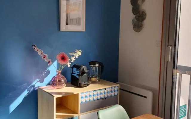 Studio avec piscine à 2 pas de la plage