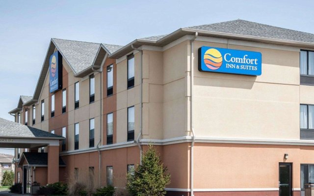 Comfort Inn & Suites Muncie in Muncie, United States of America from 141$, photos, reviews - zenhotels.com hotel front
