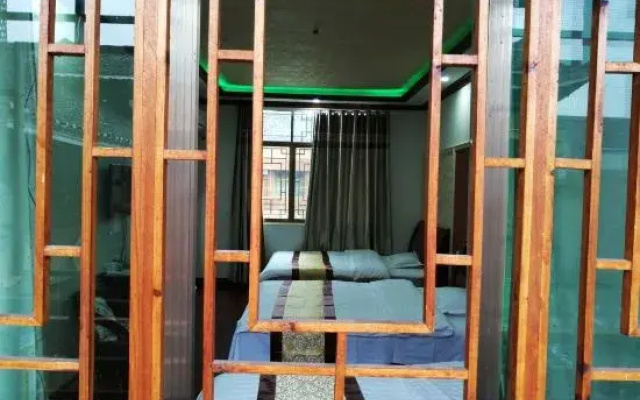 Fan Jingshan Dong Lou rest inn