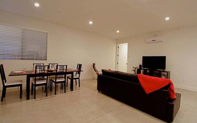 4516 Utah St Prime 1br