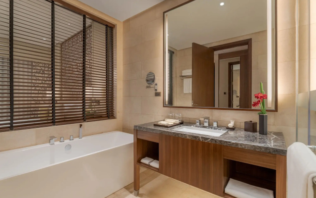 Dusit Thani Residence Davao