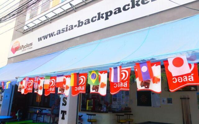 Отель Asia Backpackers вид на фасад