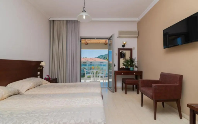 Katerina Palace Studio 1