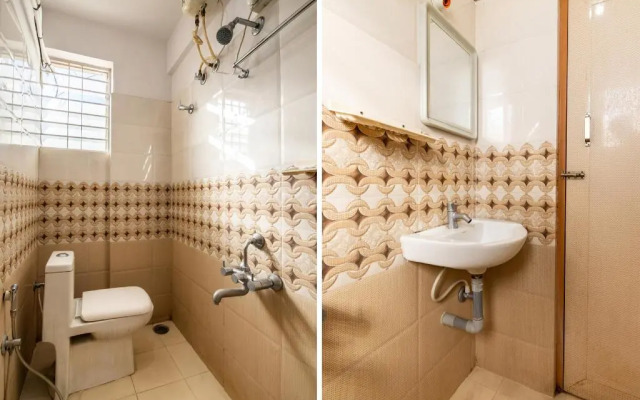 Hotel Raj by OYO Rooms