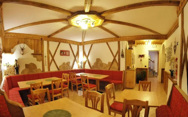 Hotel Pian Castello
