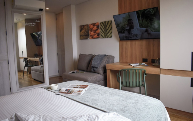 Hotel Ryo 74B Suites by Growing Group