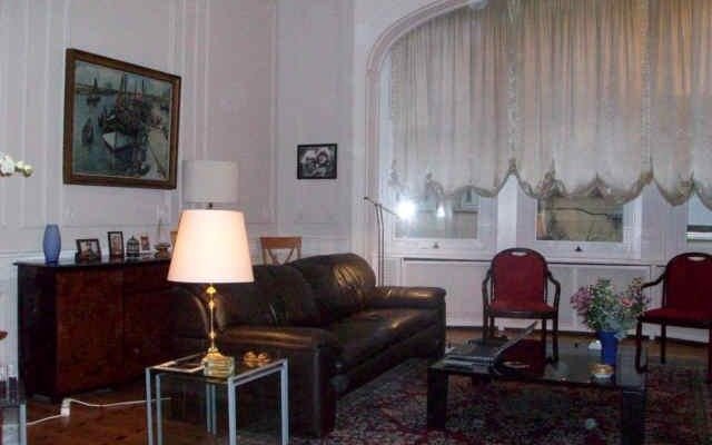 Апартаменты Apartment First Class Bouilliot Брюссель комната для гостей