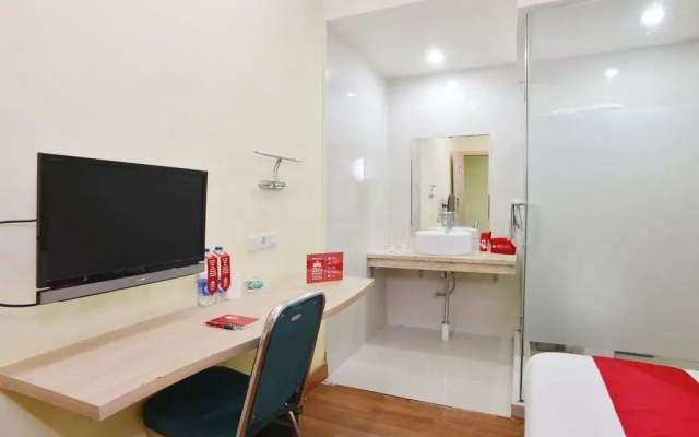 ZEN Rooms Rujia Hotel