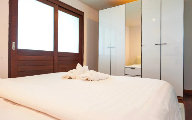 CAPITAL O890 The Royal Bay View Villas