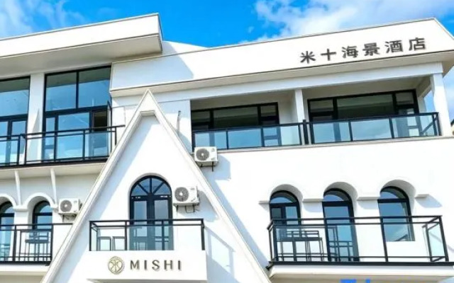 Floral Hotel· Mishi Seaview