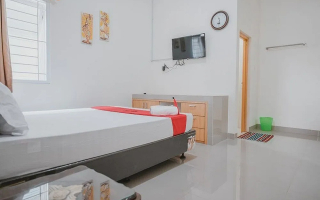 RedDoorz Syariah near Pahoman Stadium Lampung