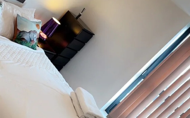 Comfycozy Luxury Apartment Canning Town