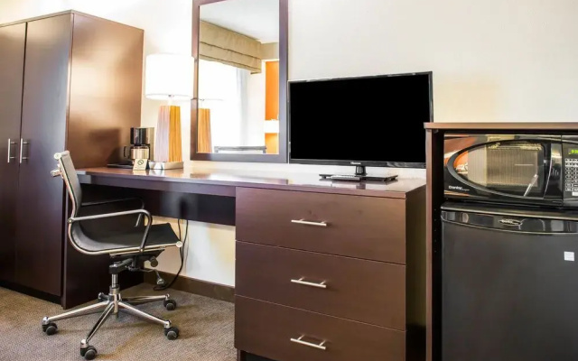 Quality Inn Bridgeport-clarksburg