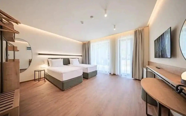 Aparthotel Complex SamElyon