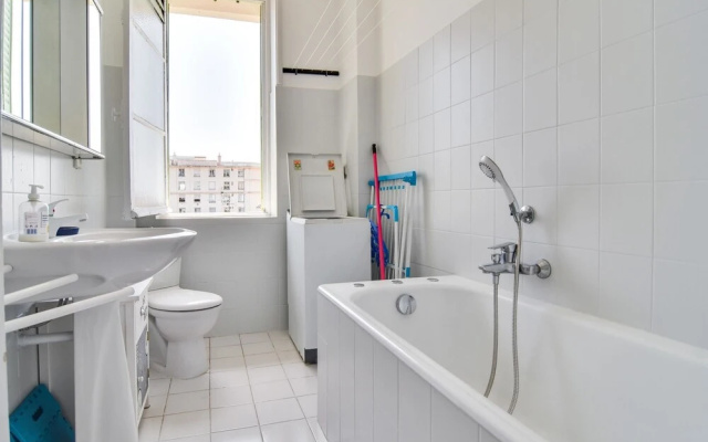 Apartment With 2 Bedrooms in Cannes, With Wonderful sea View, Terrace and Wifi - 50 m From the Beach