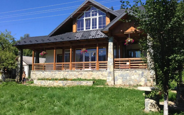 Cottage Familiya
