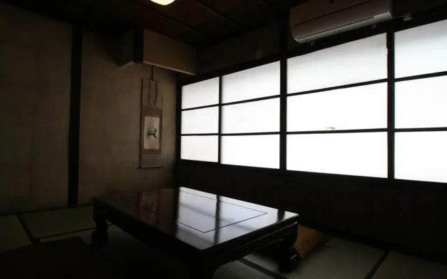 HARUYA Umekoji - Hostel