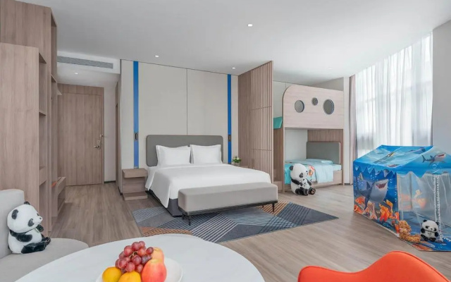 Holiday Inn Express Yinchuan Yuehai by IHG