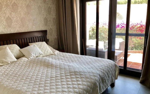 2-Bedrooms Apartment Puerto Banus-Beach