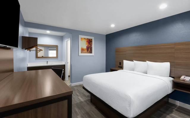 Days Inn by Wyndham Arroyo Grande/Pismo Beach