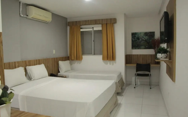 CR Hotel Bueno