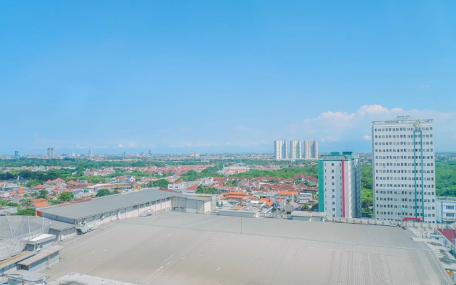 Lavish 2BR Apartment at Grand Sungkono Lagoon