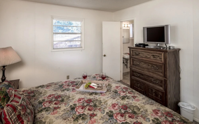 101 Kyle Street-three-bedroom