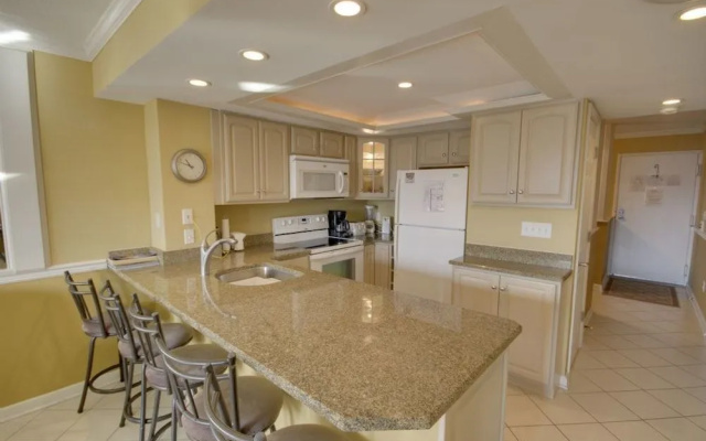 Sea Watch 1417 - 2 Br Condo
