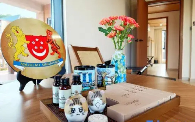 Longmen Nankunshan Night Flame · Fireworks World Lodging